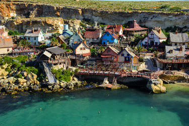 Popeye Village eli Kippari-Kallen kylä