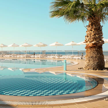 Sunwing Makrigialos Beach -hotellin uima-allas