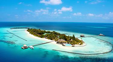 Crown & Champa Resorts Maldiiveilla