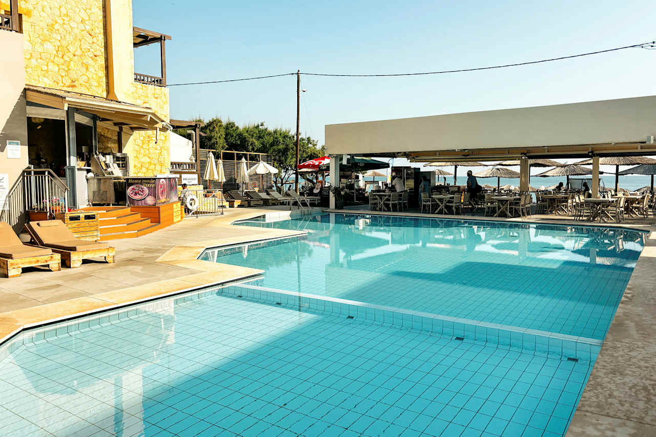 Hotellikuva Erato Beach - numero 1 / 42