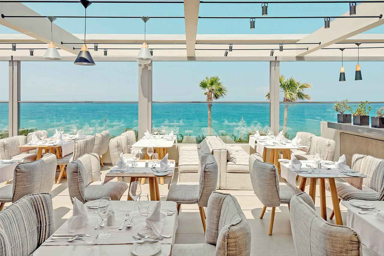 Hotellikuva Ikones Seafront Luxury Suites - numero 1 / 51