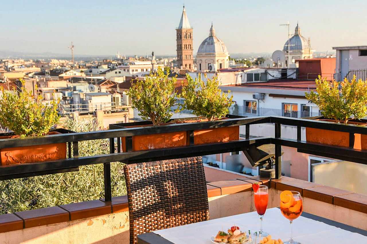 Hotellikuva Hotel Diana Roof Garden - numero 1 / 12