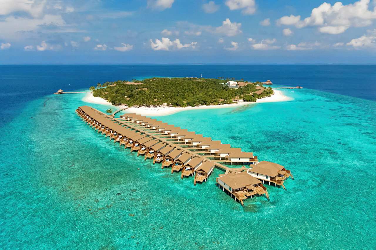 Hotellikuva Reethi Faru Resort - numero 1 / 42