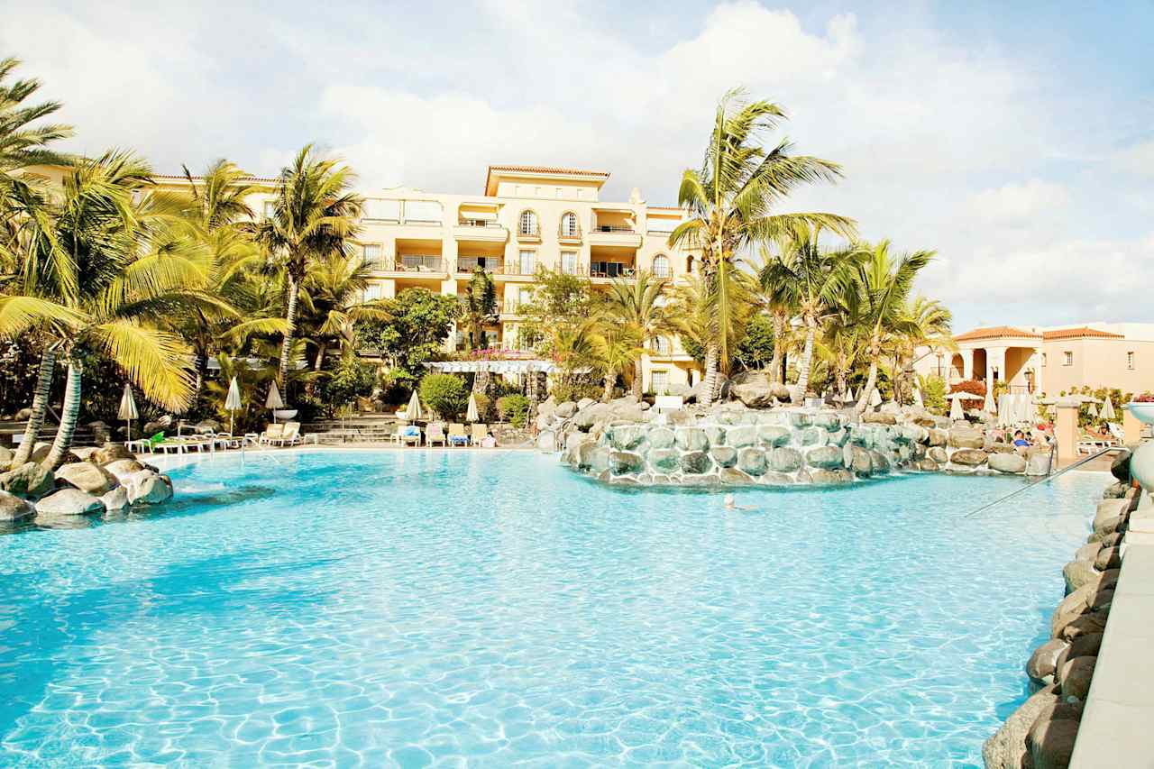 Hotellikuva Palm Oasis - numero 1 / 24