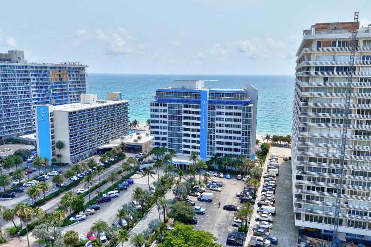 Hotellikuva Ocean Manor Beach Resort - numero 1 / 70