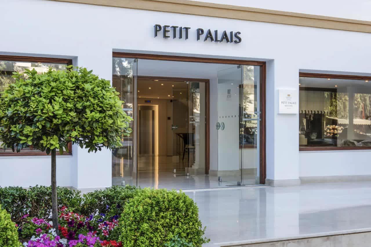 Hotellikuva Mitsis Petit Palais - numero 1 / 9