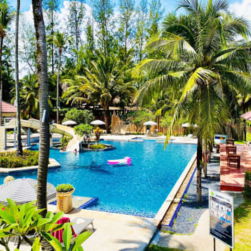 Palm Galleria
