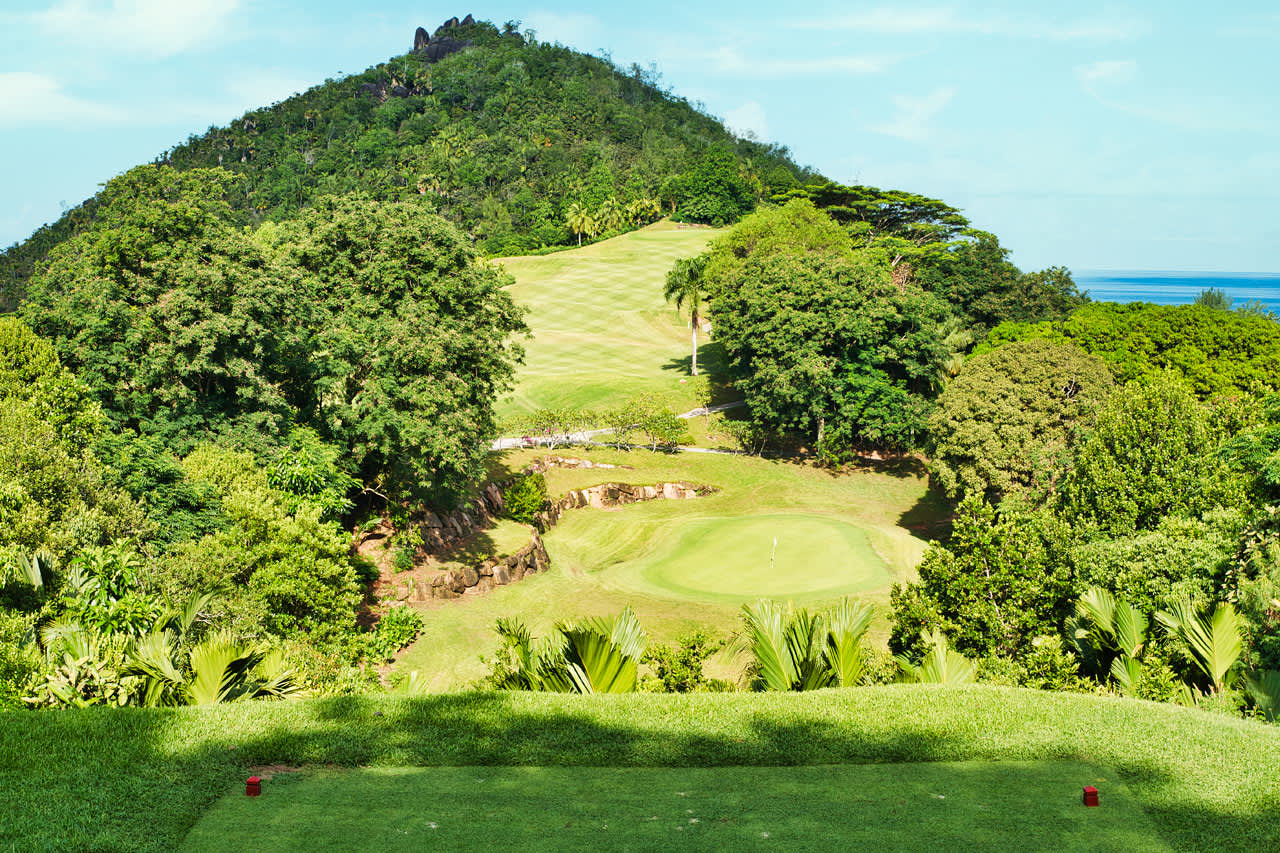 Upeaa golfia Seychelleillä