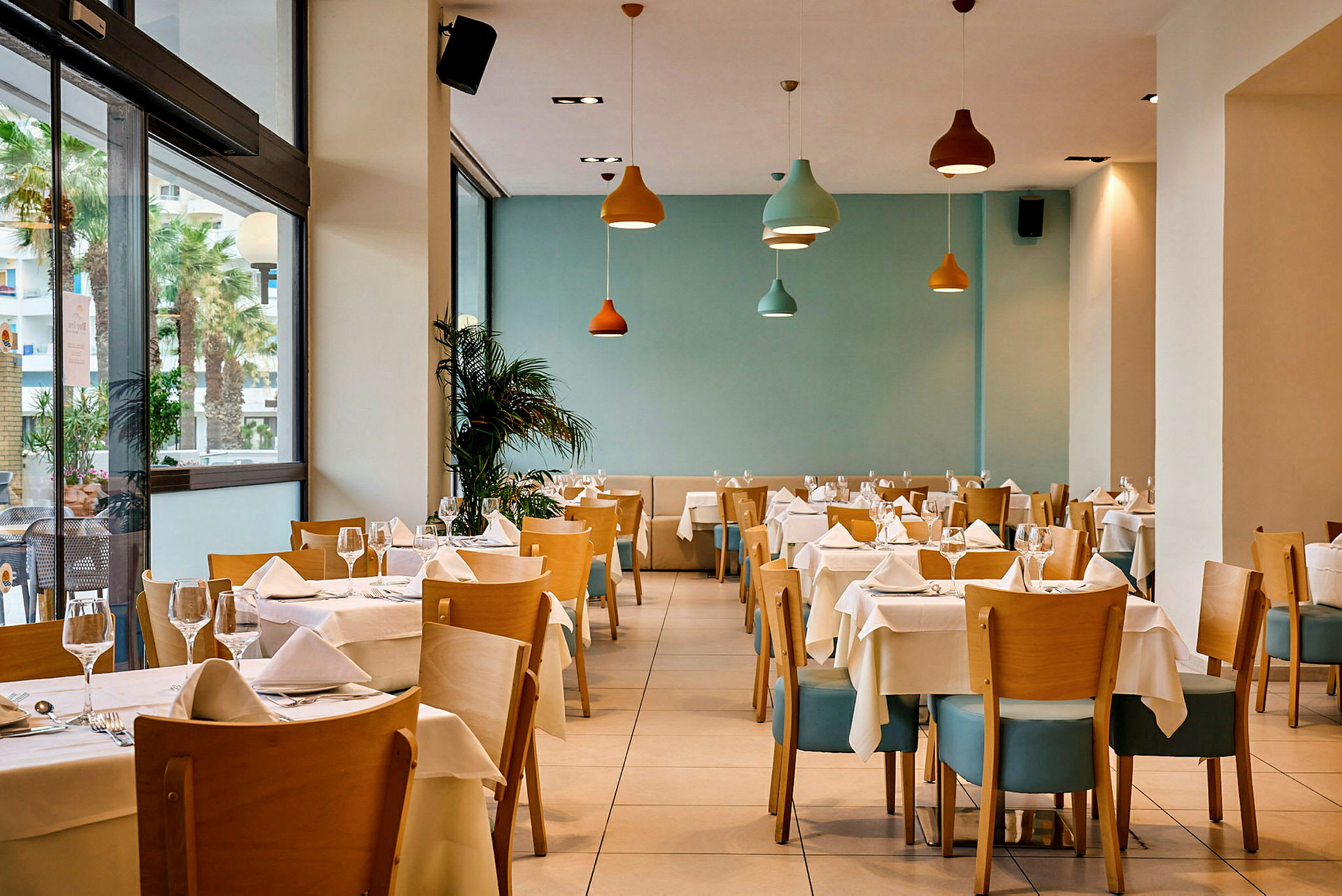 À la carte -ravintola, jossa voi nauttia kreikkalaisia herkkuja