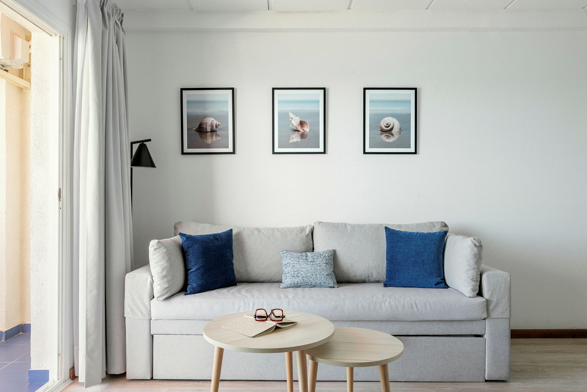 Premium-kaksio maan tason alapuolella, terassi / Premium-kaksio, rajoitettu merinäköala / Premium-kaksio, merinäköala / Premium-kaksio, ylemmissä kerroksissa, merinäköala