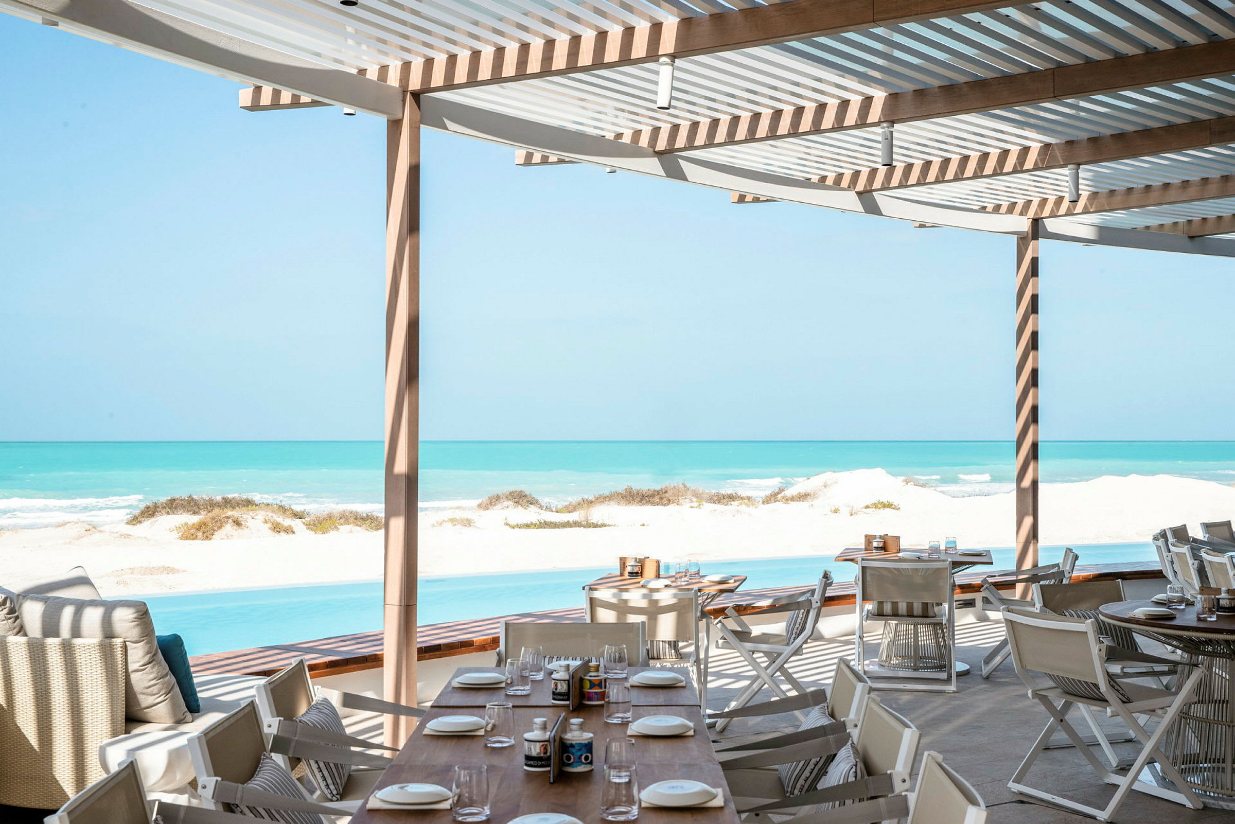 À la carte -ravintola, jossa tarjolla italialaisia ruokia