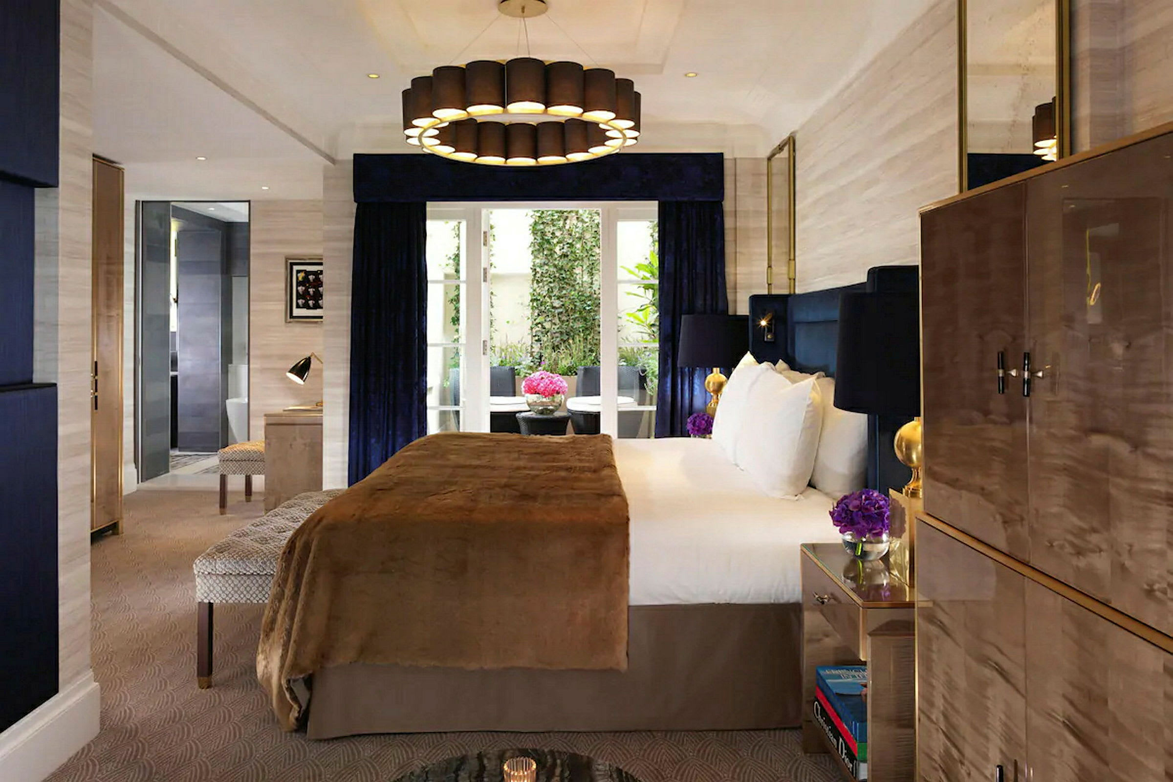 One Bedroom Suite