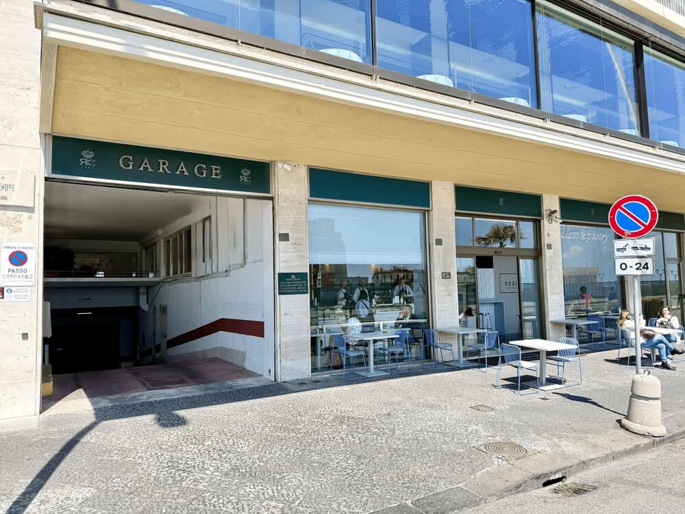 Pysäköinti