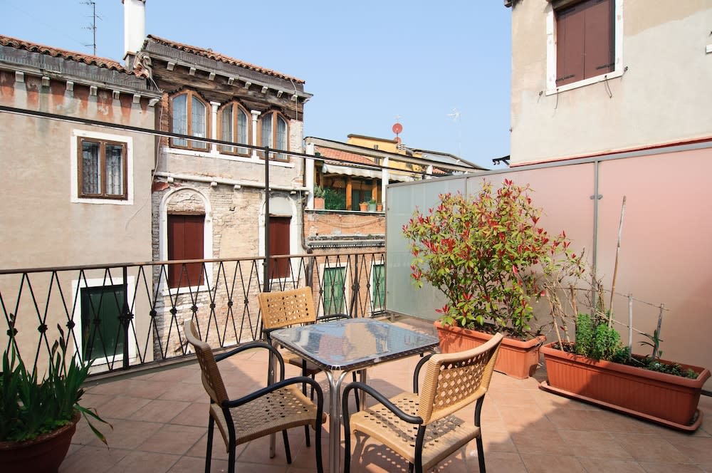 Terassi/patio