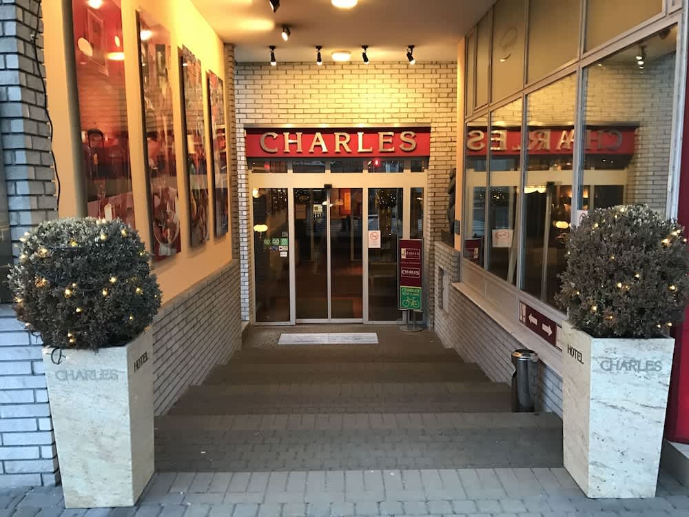 Majoituspaikan sisäänkäynti
