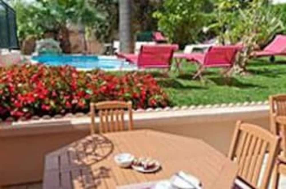 Terassi/patio