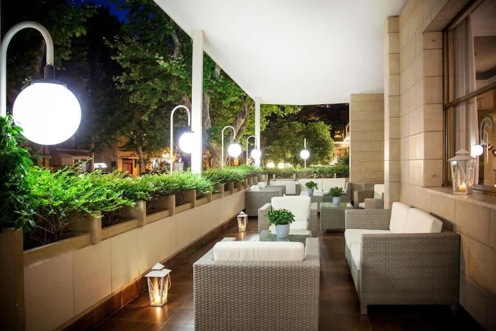 Terassi/patio