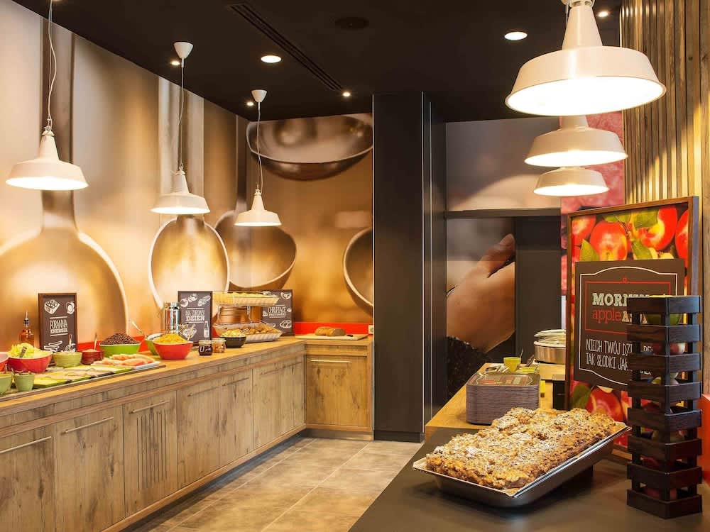 Aamiaisateria