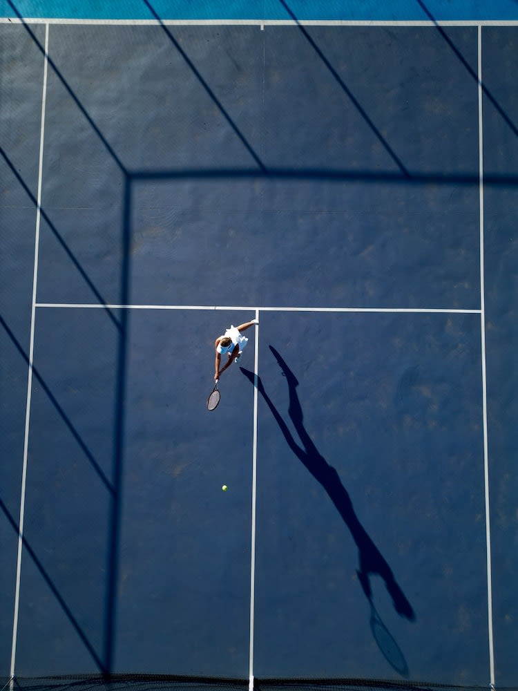 Tenniskenttä