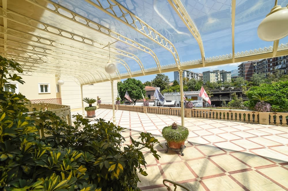 Terassi/patio