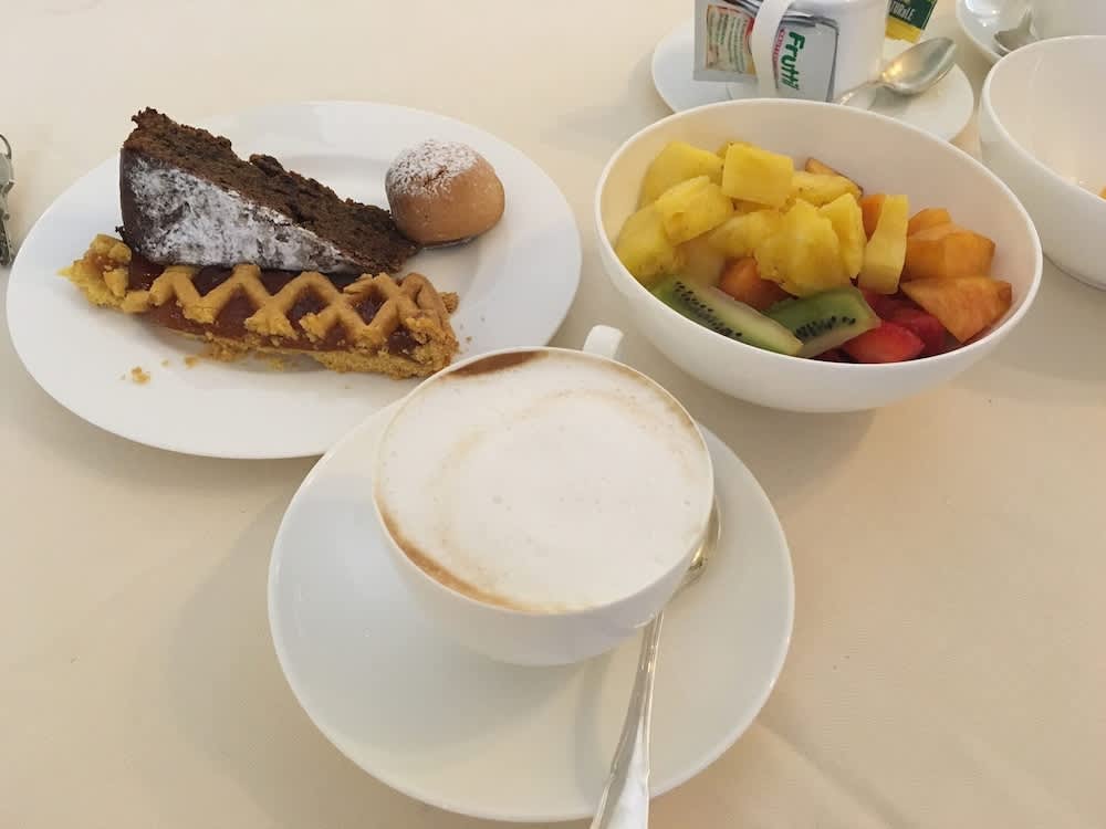 Buffetaamiainen