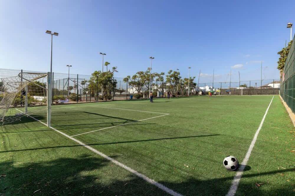 Urheilukenttä