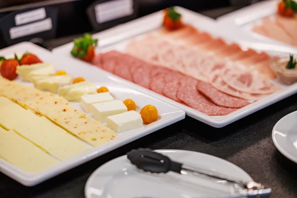 Buffetaamiainen