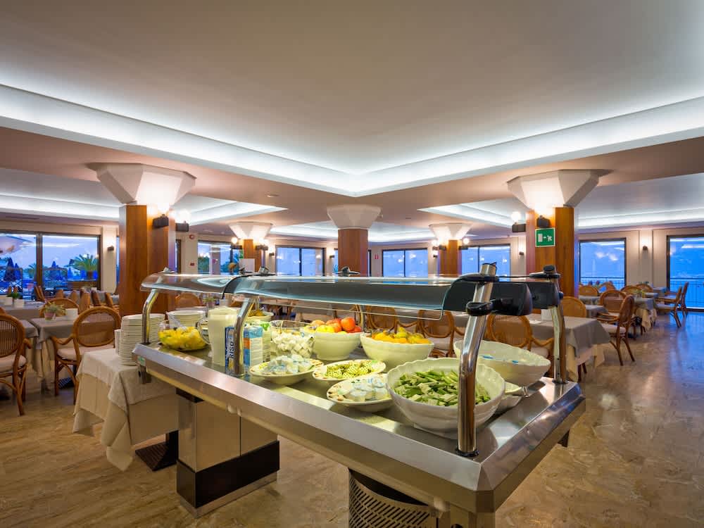 Buffetaamiainen