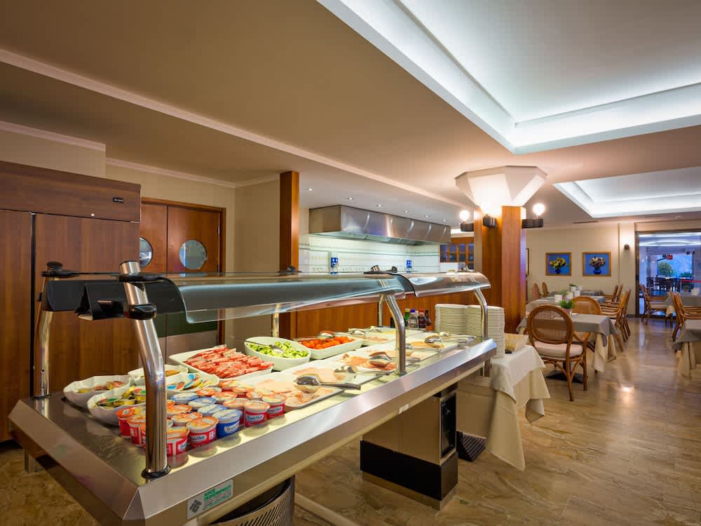 Buffetaamiainen