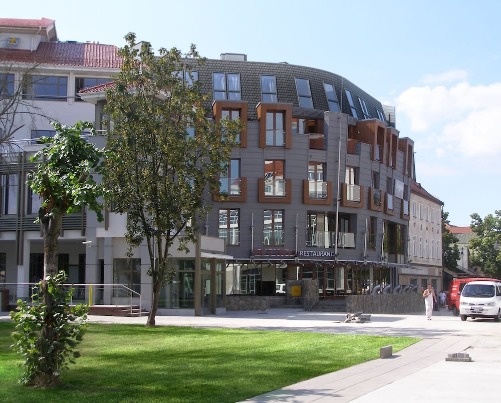 Rakennuksen muotoilu