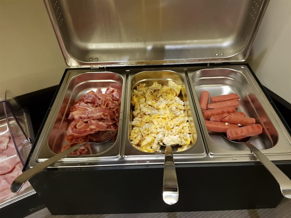 Buffetaamiainen