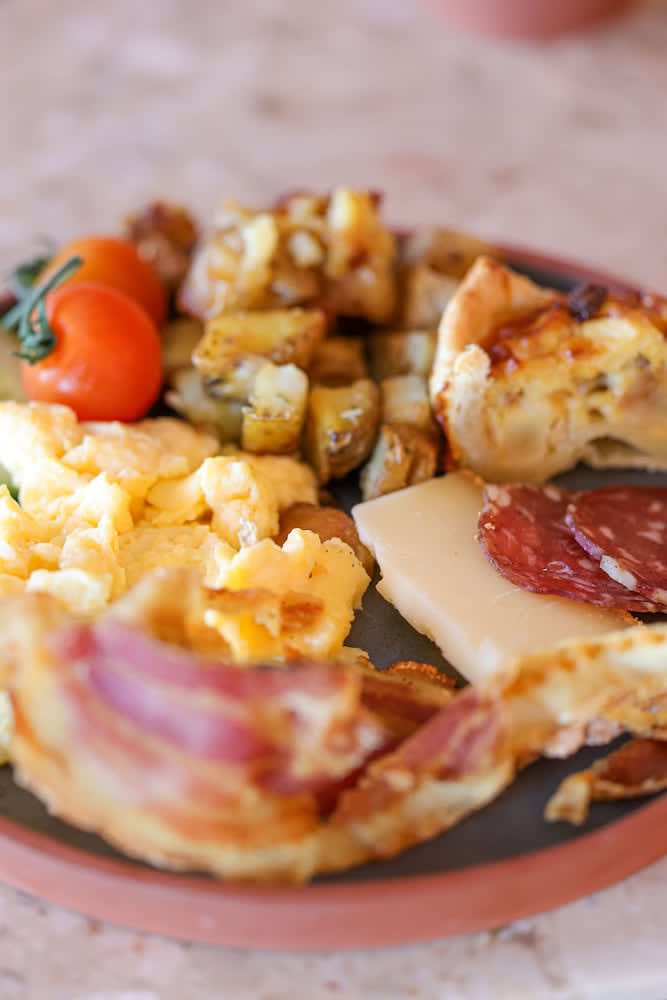 Buffetaamiainen