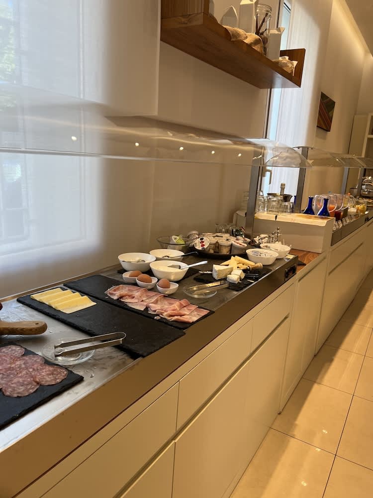 Buffetaamiainen