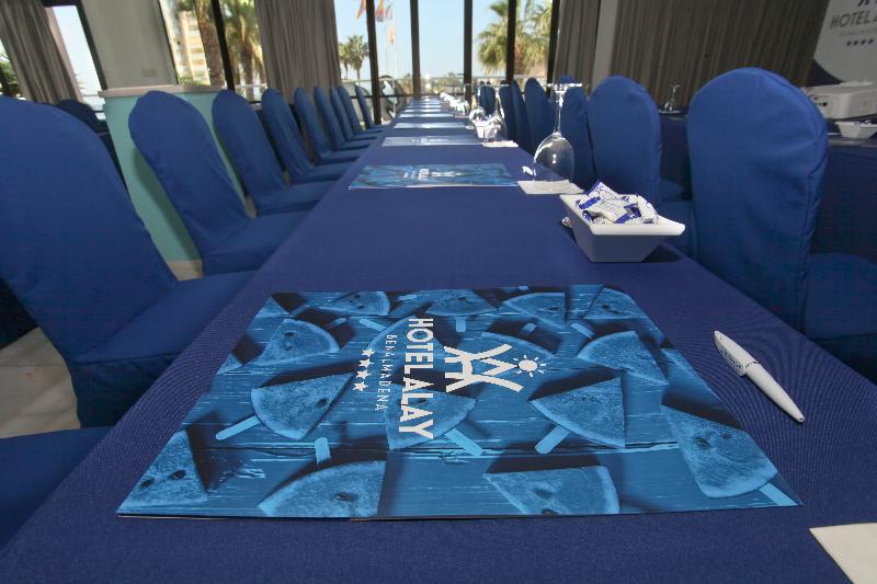 Konferenssit