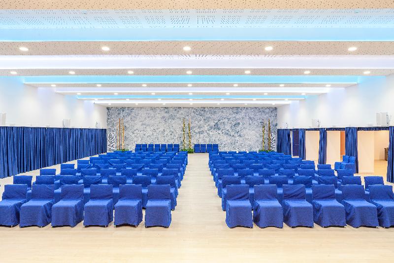 Konferenssit