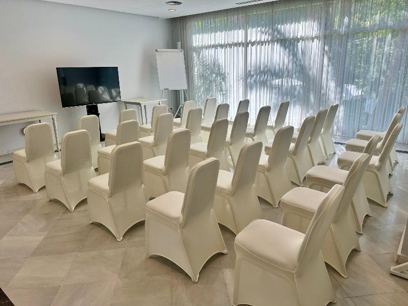 Konferenssit