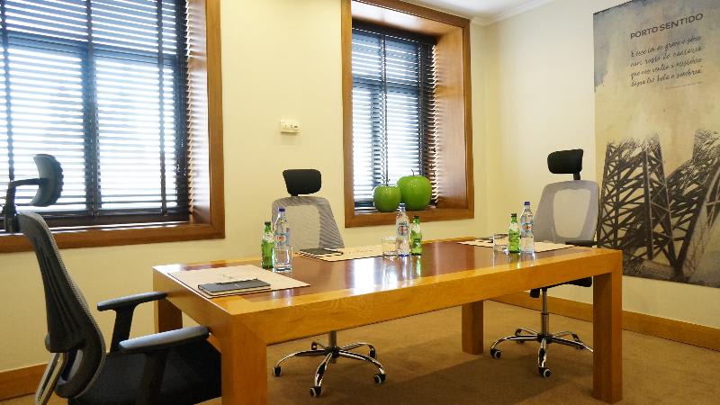 Konferenssit
