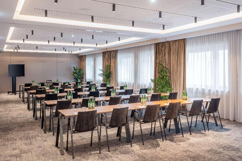 Konferenssit