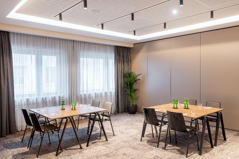 Konferenssit