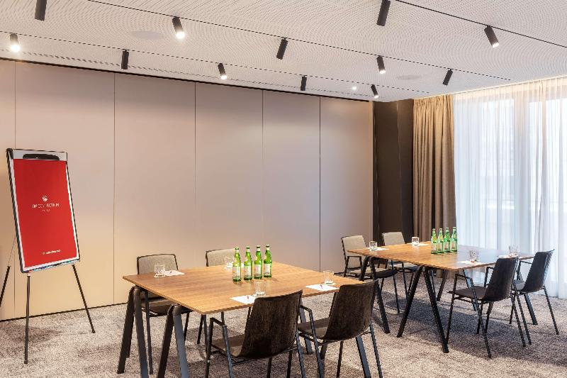 Konferenssit