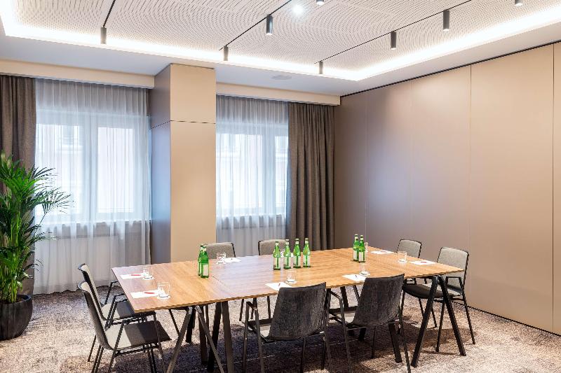 Konferenssit