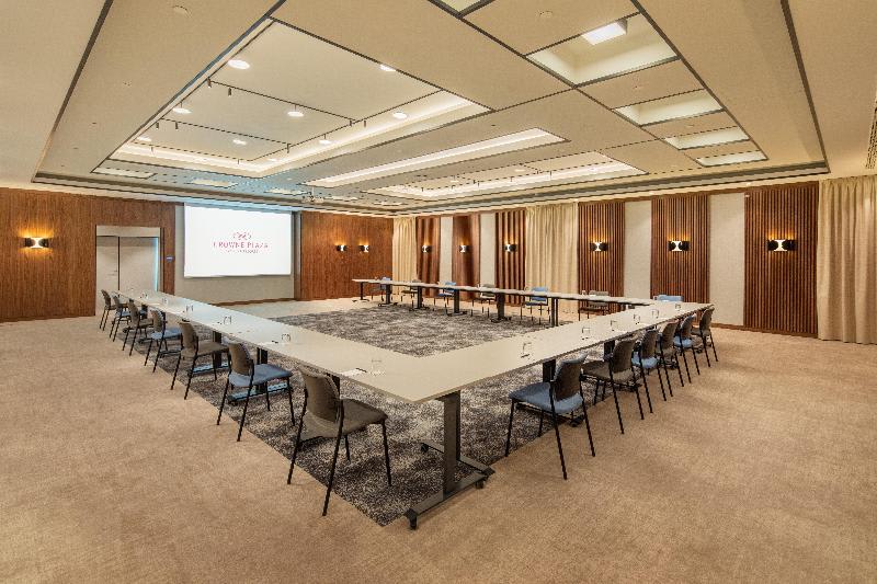 Konferenssit