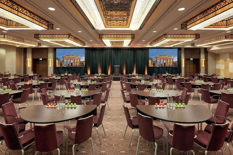 Konferenssit