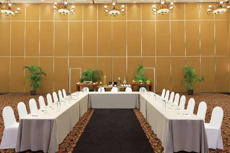 Konferenssit