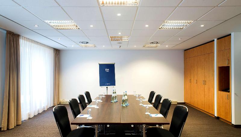 Konferenssit