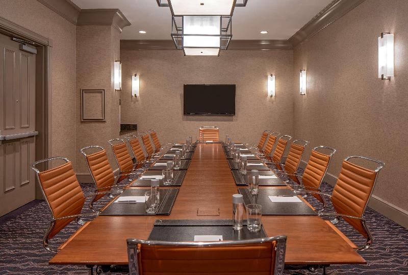 Konferenssit