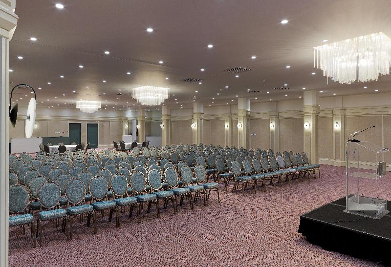 Konferenssit