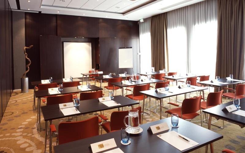 Konferenssit