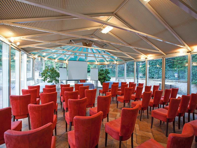 Konferenssit