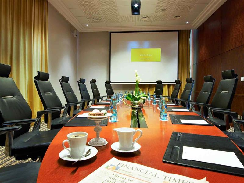 Konferenssit